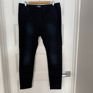 H&M - Dark blue denim jeggings - Size 20